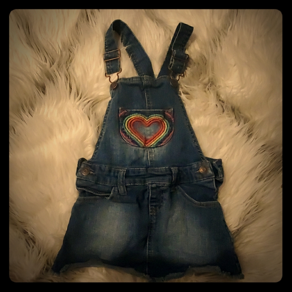 Girl's skirt overalls